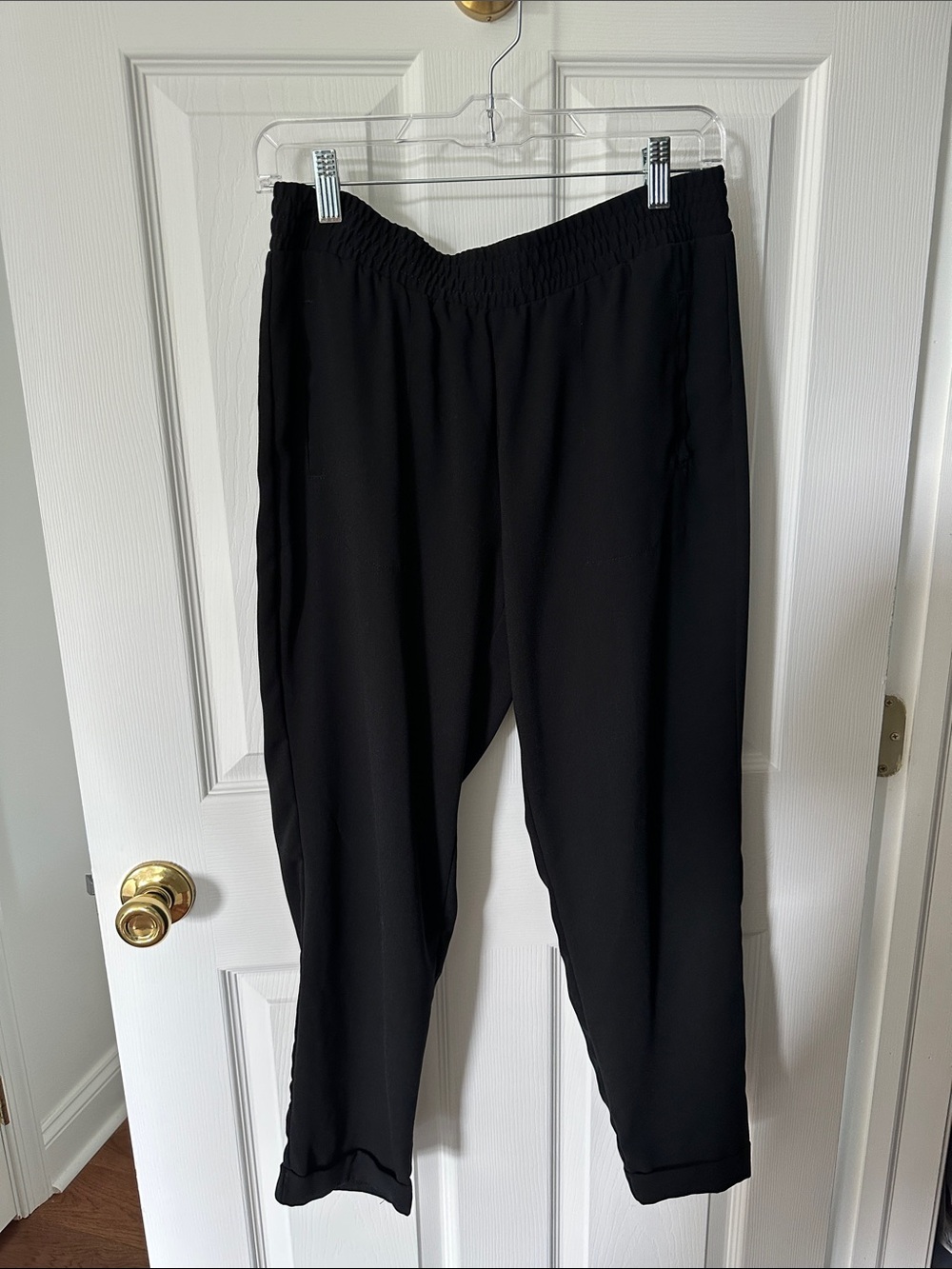 GAP Black Elastic Waist Pull-On Pants